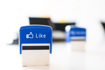 Which Are the Top Sites to Buy Facebook Likes?